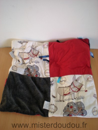 Carre Rouge gris blanc ane pommier donkey Marque Inconnue