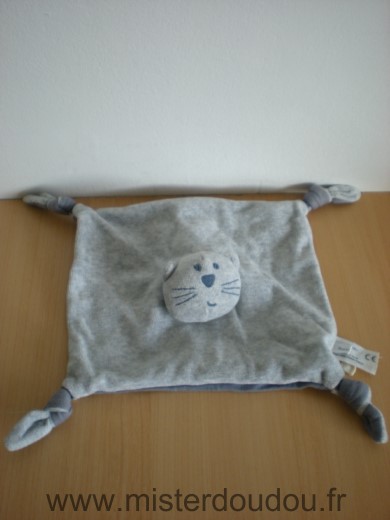 Chat Gris clair et dessous gris fouce Bout chou