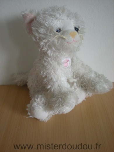 Gipsy Chat Blanc avec emprunte de pas rose sur la poitrine - Très bon état