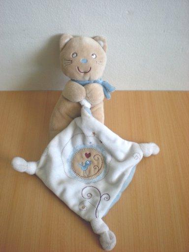 Pommette Chat Beige mouchoir blanc bleu - Très bon état