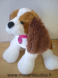 Chien Nintendogs peluche blanc marron collier rose medaille nintendogs Tomy
