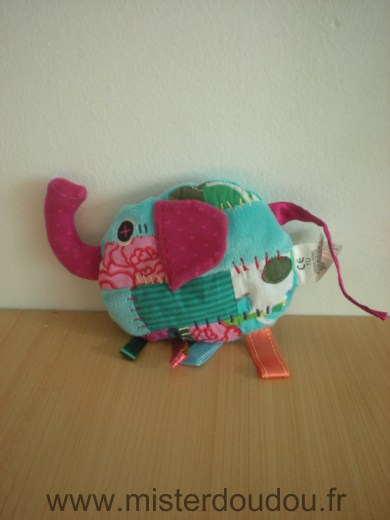 Catimini Eléphant Bleu rose vert etiquettes - Très bon état