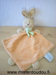 Lapin Orange dessus vert dessous echarpe verte Kimbaloo