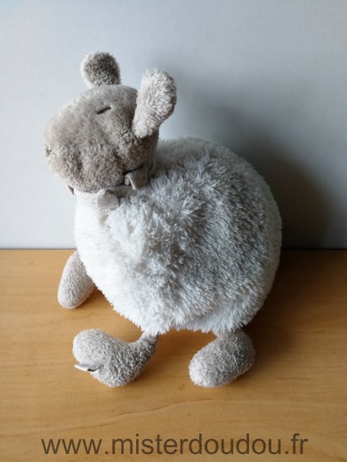 Mouton Blanc beige foulard Dimpel
