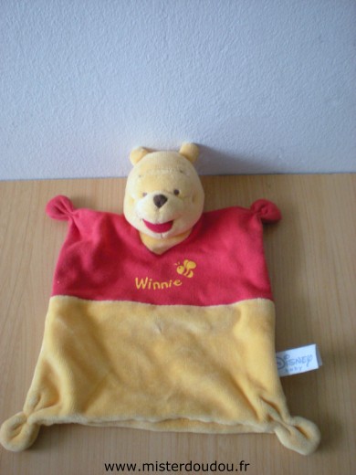 Ours Winnie jaune rouge Disney