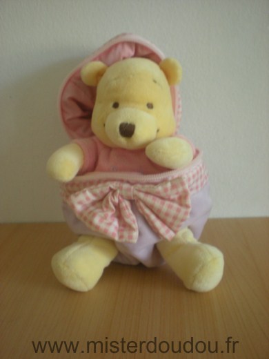 Ours Winnie the pooh jaune rose dans sa pochette oeuf rose Disney