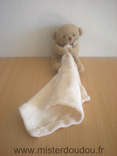 Ours Marron mouchoir écru Doudou et compagnie