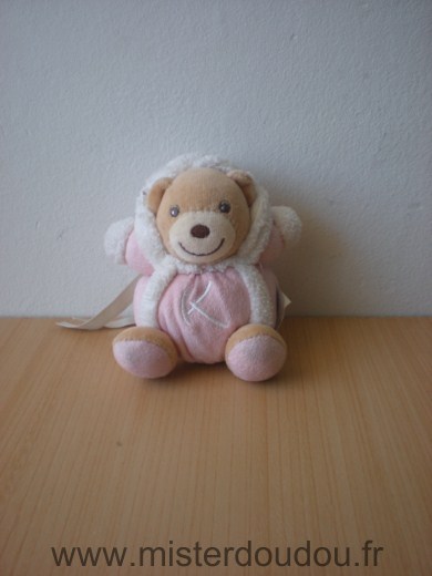 Ours Rose blanc à capuche avec un k blanc devant Kaloo
