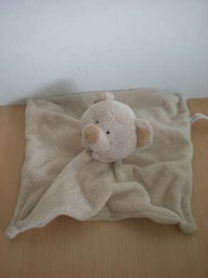 Ours Beige Nicotoy