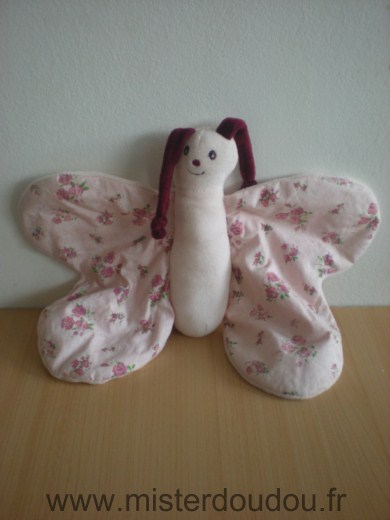 Nounours Papillon Rose motifs fleurs - Très bon état
