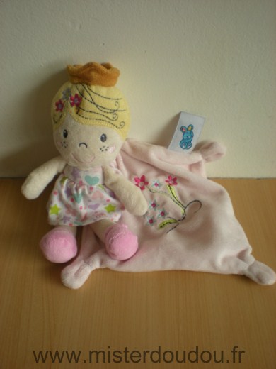 Casino Poupée Reine rose mouchoir rose - Bon état