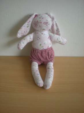 Doudou Lapin Petit bateau Rose short rose 