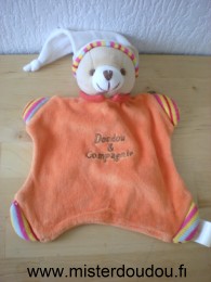 Doudou Ours Doudou et compagnie Orange bonnet blanc 