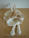 Lapin-Doudou-et-compagnie-Ecru-beige-coton-bio-motif-coeur-feuilles-Bout-d-une-oreille-legerement-use