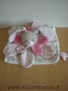 Lapin-Doudou-et-compagnie-Rose-blanc-gris-petales-roses